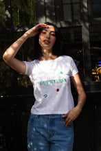 Cargar imagen en el visor de la galería, Suertuda Basic/Cropped Tee