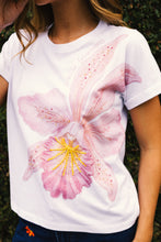 Cargar imagen en el visor de la galería, Pre-order Orquídea Orgullo Colombiano Oversized Tee Envio 10 de nov
