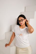 Cargar imagen en el visor de la galería, Life Is Better With Arepas Oversized Tee
