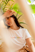 Cargar imagen en el visor de la galería, La Vida Bonita Embroidered Oversized Tee
