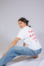 Cargar imagen en el visor de la galería, Pura Buena Vibra Oversized Tee
