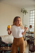 Cargar imagen en el visor de la galería, Hagamos Lo Que Diga El Corazón Embroidered Oversized Tee
